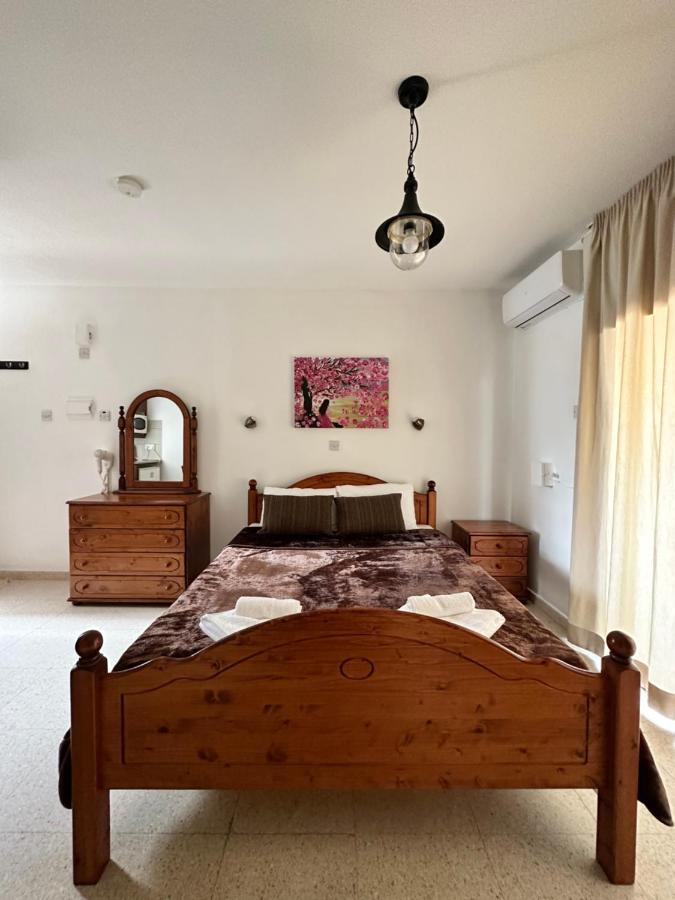 Estia Vasilis Manoli Apartment Айя Напа Екстериор снимка