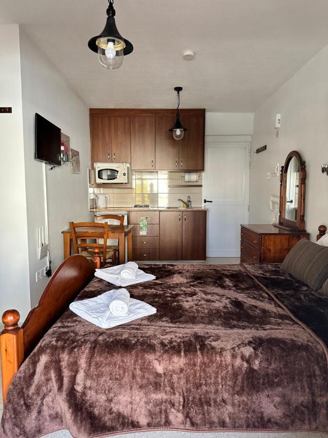 Estia Vasilis Manoli Apartment Айя Напа Екстериор снимка