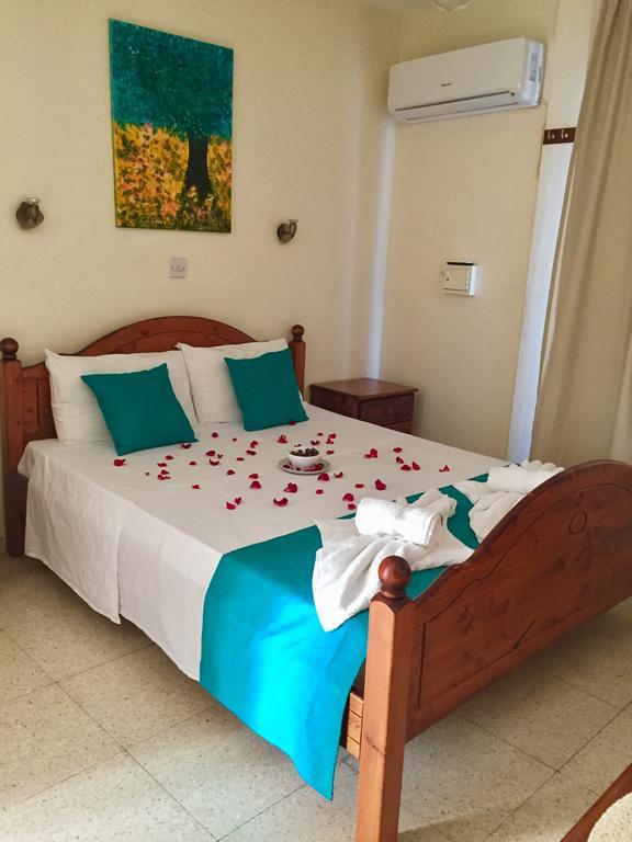 Estia Vasilis Manoli Apartment Айя Напа Екстериор снимка