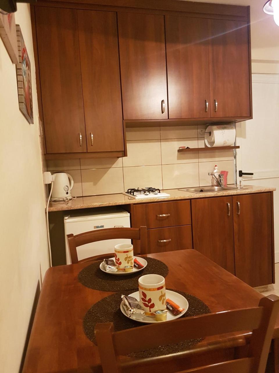 Estia Vasilis Manoli Apartment Айя Напа Екстериор снимка