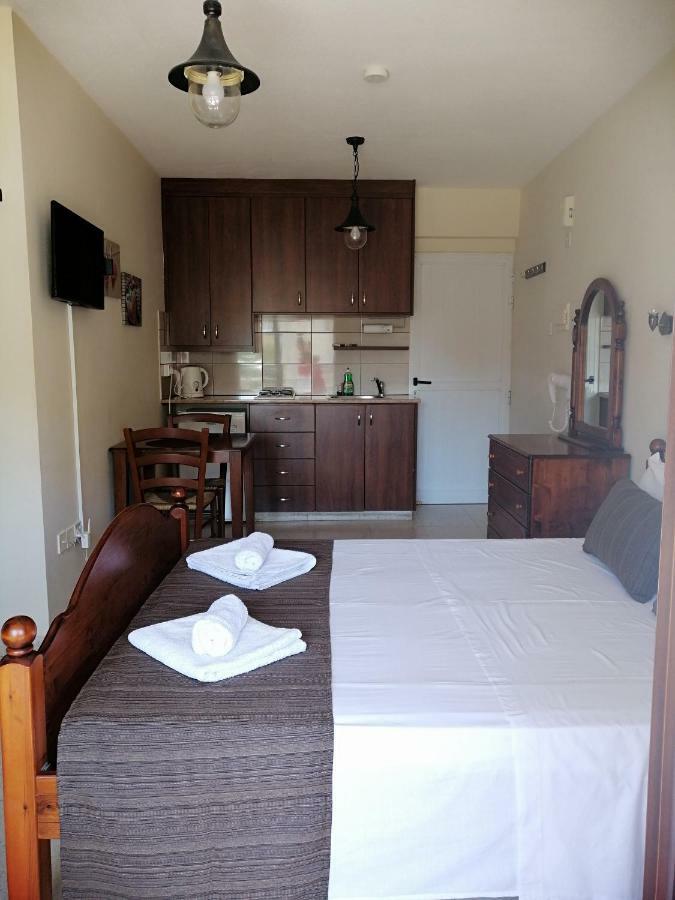 Estia Vasilis Manoli Apartment Айя Напа Стая снимка